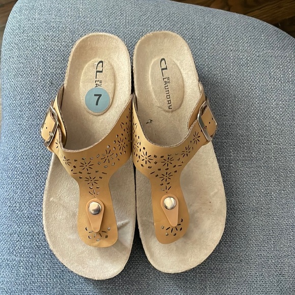 CL by Laundry wedge sandal - Picture 1 of 4